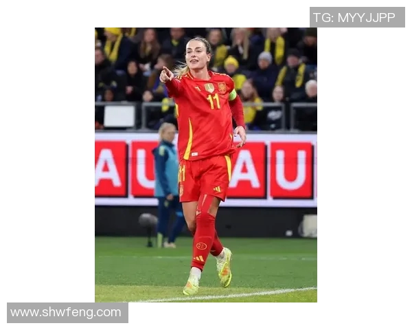 最近刚回归的足球明星引发热议球迷期待新赛季精彩表现