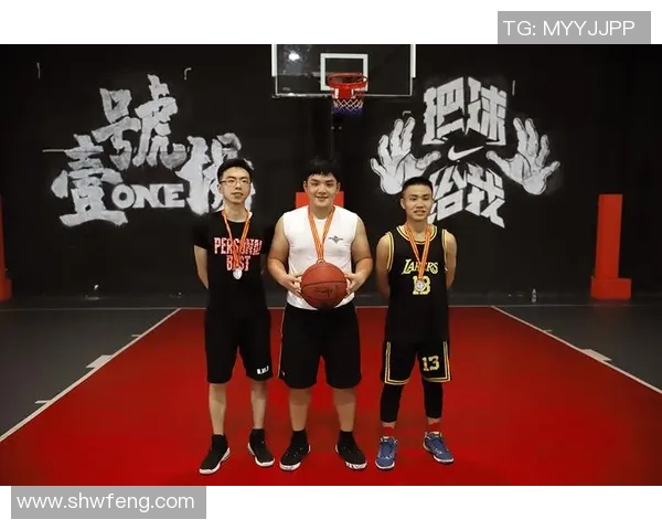 时尚与运动的完美结合明星篮球长筒袜让你在场上场下都能尽显风采